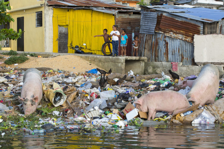 R4WO_DOMINICAN_REPUBLIC_SANTO_DOMINGO_ALONG_THE_RIVER_SEPT_2017_PHOTO_PETER_CHARAF_R4W_1112_WEB