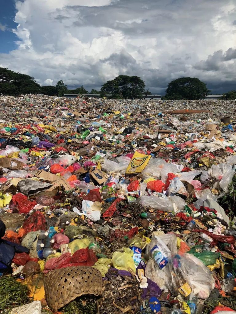 salomon island race for water plastic pollution